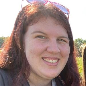 Meet your Posher, Karissa